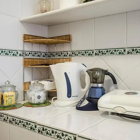 Mercanzia Apartment, Palazzo Storico Sotto Le Due Torri * ボローニャ