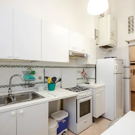 Διαμέρισμα Mercanzia Apartment, Palazzo Storico Sotto Le Due Torri *