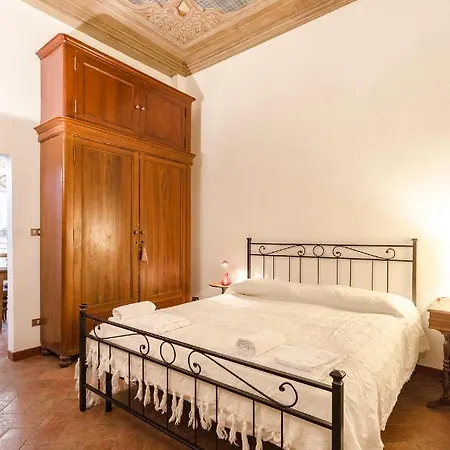 Appartement Mercanzia Apartment, Palazzo Storico Sotto Le Due Torri