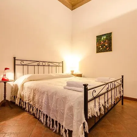 Mercanzia Apartment, Palazzo Storico Sotto Le Due Torri Appartement *